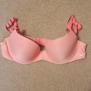 Victoria's Secret PINK 32B bra